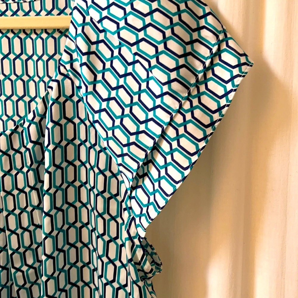 Dress Barn Geometric Soft Top - Picture 3 of 4